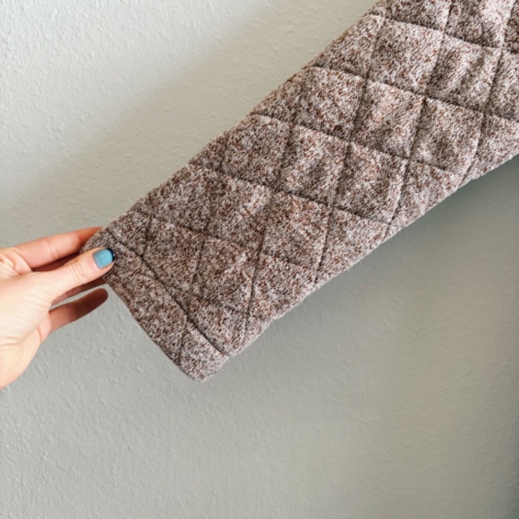 ByTavi Fair Trade Knit Quilted Barn Jacket in Walnut - NWT - Picture 3 of 9